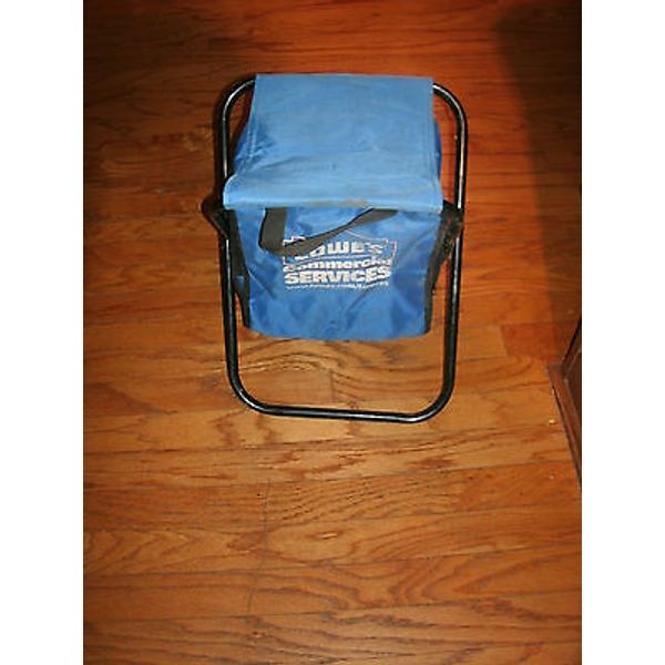 Lowes Commercial Sales Insulated Lunch Cooler Bag with Fold Out Seat Stand