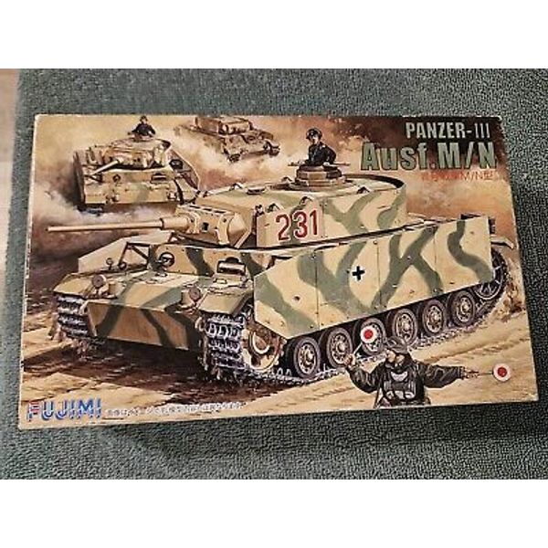 German Panzer-111 Ausf. M/N Heave Tank Model Kit New Fujimi