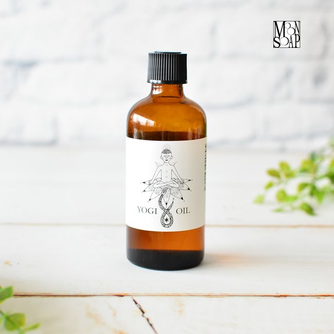 [Same-day delivery on Saturdays, Sundays, and holidays]<br> Moon soap yogi oil 100ml<br> MOONSOAP Yoga Massage Oil Herbal Oil Body Oil Body Oil Aroma Oil 4562246920895