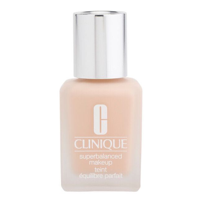 Clinique Superbalanced Makeup. CN 02 Breeze (VF). 1 fl. oz. / 30 ml.