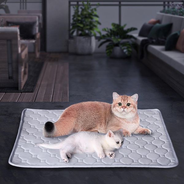 Sleeping Bed Mattress Comfortable Pet Cooling Mat for Cats Dogs Kennels Home