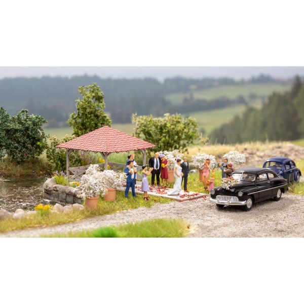NOCH 14263 H0 L- C Minis Event Pavilion Construction Kit