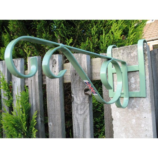 Concrete Fence Post Bracket Green (4")