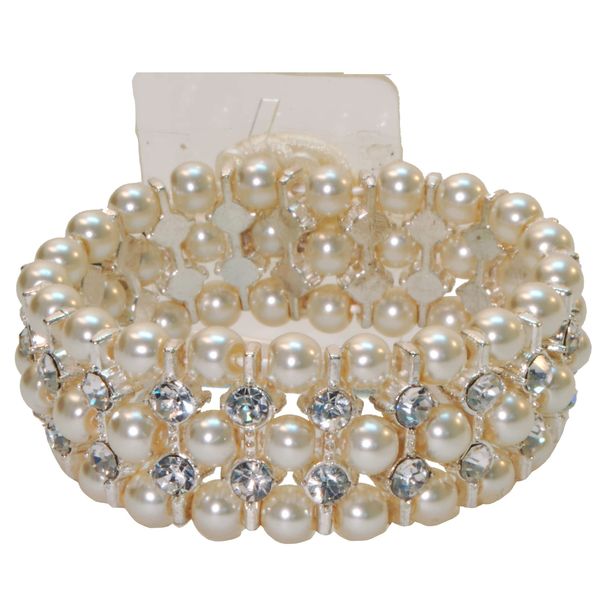 Corsage Creations - Savannah Corsage Bracelet - Cream