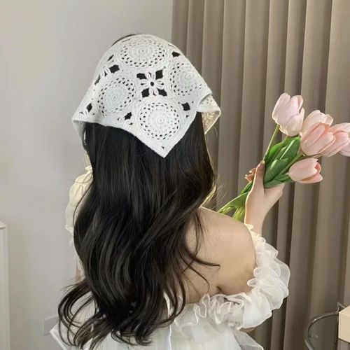 Voeveg Crochet Bandana for Women Crochet Headband Knitted Triangle Head Hair Scarf Cute Crochet Headbands for Women Boho Knit Lace Floral Mushroom Bandana Strawberry Headband Women Beige