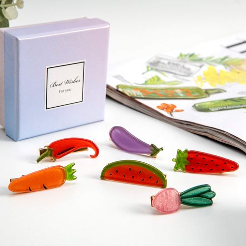 Hair Clips, Cute Hair Accessories Alligator Clips Bobby Pins, Kawaii Acrylic Barrettes with Metal Clips and Gift Box （6 Pack Fruit)