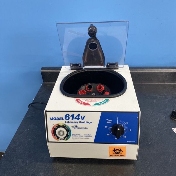 Drucker 614v Centrifuge  PARTS ONLY IT POWERS UP