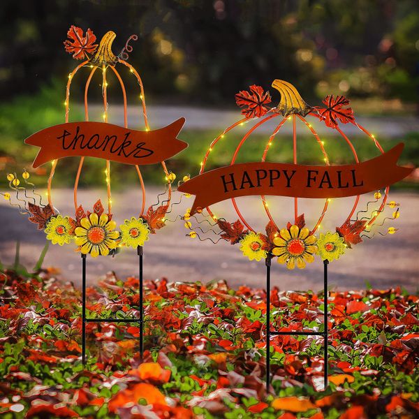 Juegoal 2 Pack Solar Lighted Metal Pumpkin Stakes, Thanksgiving Garden Stakes, Solar Powered Thanks Pumpkins Happy Fall Outdoor Decorations, Light Up Yard Signs Stake Autumn Figurine Decor