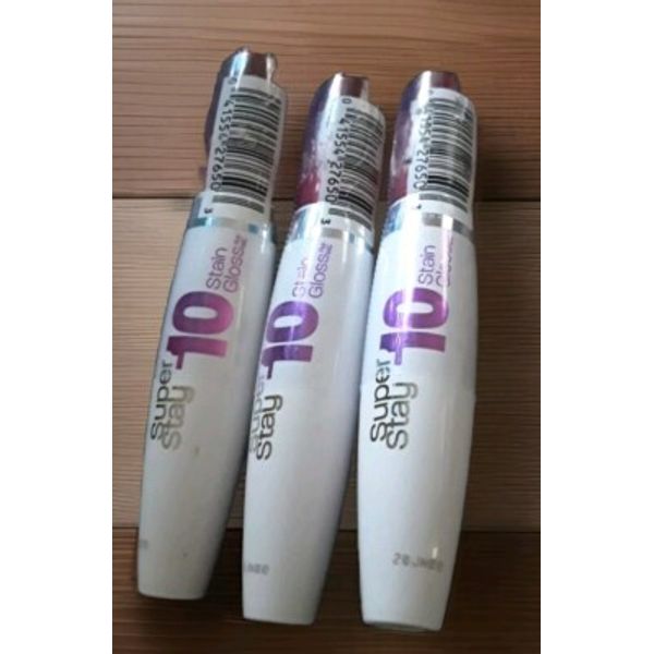 3 -  Maybelline New York Superstay 10 Hour Lip Stain Gloss. #150 Cool Coral