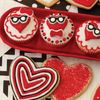Wilton Red Icing Pouch with Decorating Tips, 3-Count, 8 Ounces