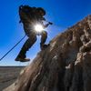 SOB Rescue Figure 8 Descender Belaying 40KN Bent Ear Belay Device Rock Climbing Rappelling Gear Aluminum Magnesium Alloy