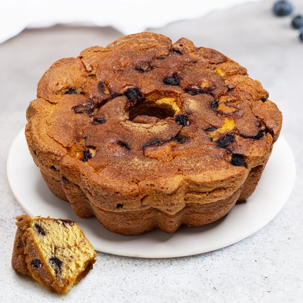 My Grandma's New England Blueberry Coffee Cake - Moist and Flavorful Coffee Cake - Maple Sweetened Cake for Special Occasions - 1.75 Pound (Traditional Blueberry Coffee Cake)