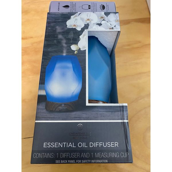 Chesapeake Bay Candle Diamond Cut Blue Frosted Essential Oil Diffuser BUNDLE SET