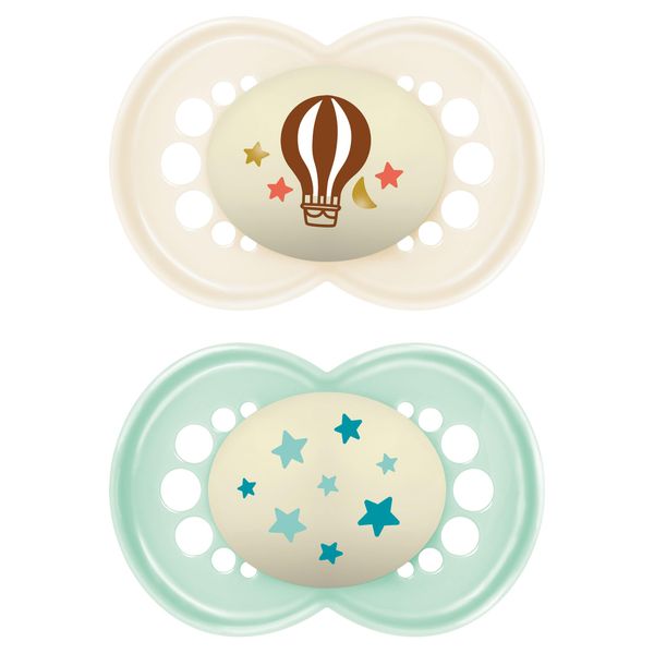 MAM Rubber Latex Original Night Soothers 16 Months + (Pack of 2), Glow in The Dark Baby Soothers with Self Sterilising Travel Case, Newborn Essentials, Cream & Blue, (Designs May Vary)