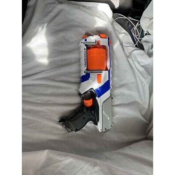 Nerf Gun. Strong Arm