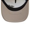 New Era Tom und Jerry Let's Play A-Frame Trucker Cap Beige - One-Size