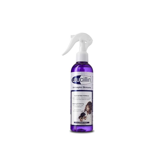 Leucillin Natural Antiseptic Spray | Antibacterial, Antifungal & Antiviral | for Dogs, Cats and All Animals | for Itchy Skin, Minor-wound Care and All Skin Care Health | 250ml