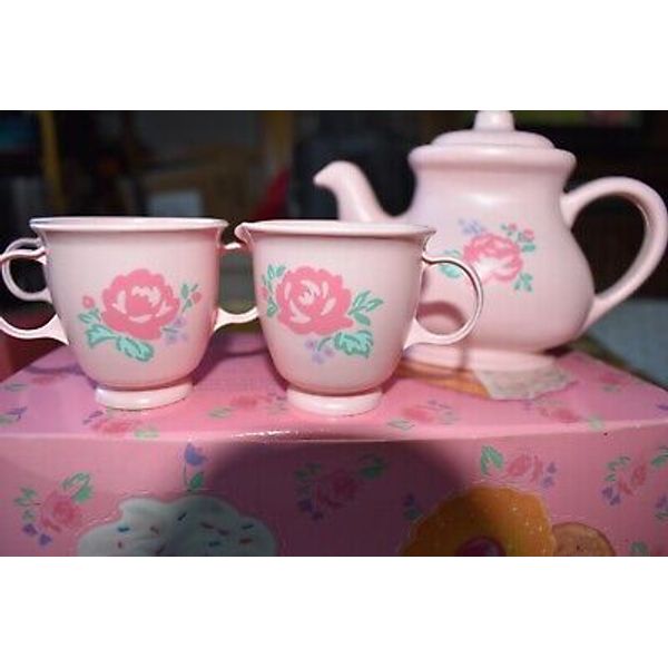 Avon 1991  Rose Garden Tea Set 27 piece set