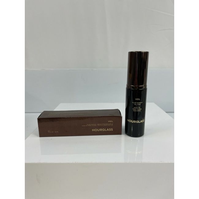 Hourglass Veil Fluid Makeup Foundation SPF 15-No.8 Walnut 1fl.oz/30mL BNIB