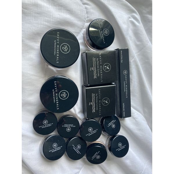 Lot Of 14 Savvy Minerals Makeup Including Blush Powered Lip Glass And Eyeshadow
