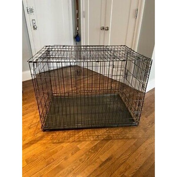 extra large indoor dog kennel for indoor or outdoor use.  For large pet