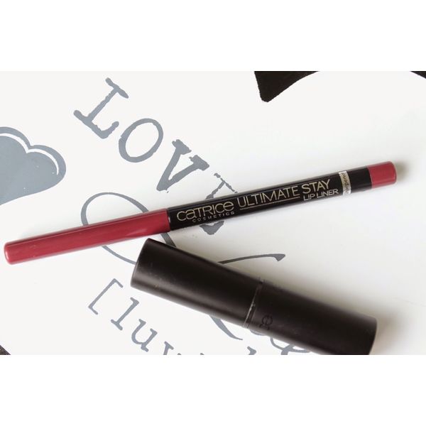 Catrice Cosmetics 020 Relight My Fire lip liner Red