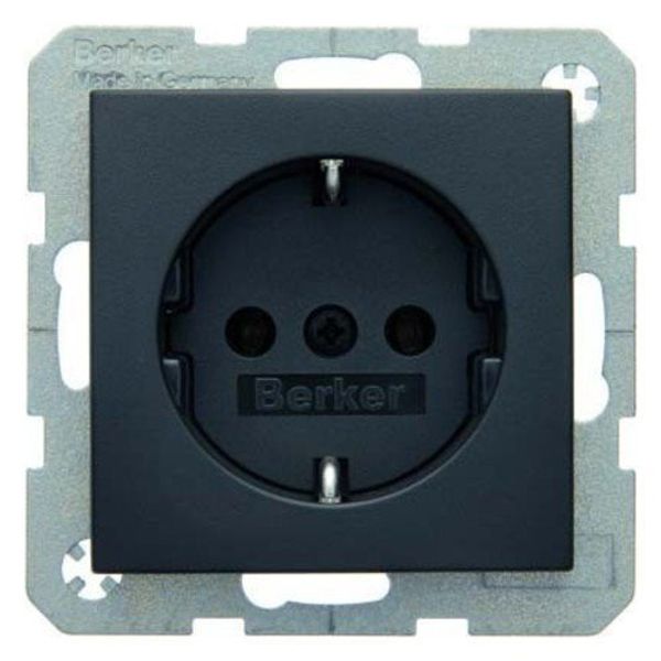 Berker Schuko socket anthracite / matt 47431606 B.1; B.3; B.7; S.1 socket 926121 (2 pieces Schuko socket), black