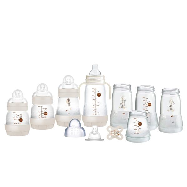 MAM Easy Start Self Sterilising Anti Colic Starter Set, Newborn Bottle Set and Soother, Newborn Essentials, White (Designs May Vary)