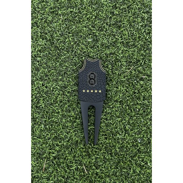 Kobe Divot Tool And Ball Marker Set