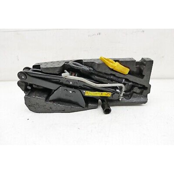 CITROEN DS3 D SPORT  CAR LIFTING JACK TOOL KIT SET