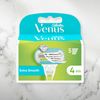 Gillette Venus Extra Smooth Razor Blades Women, Pack of 4 Razor Blade Refills, Lubrastrip with A Touch of Avocado Oils, SkinCushion Helps Protect From Shave Irritation