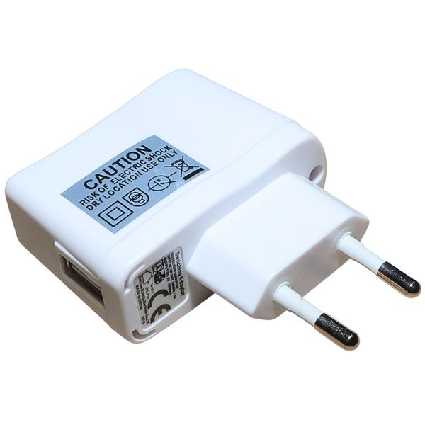 Angle USB Plug Type C Europe South America Switching Adapter White