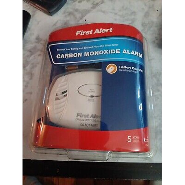 First Alert  Carbon Monoxide Alarm Detector Battery Operated