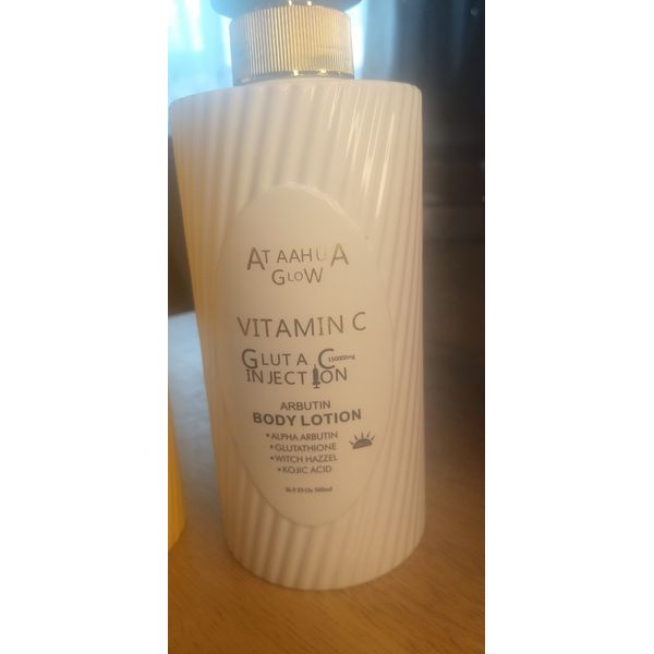 GLOW  & WHITE WITH GLUTA WHITE BODY LOTION 500ml