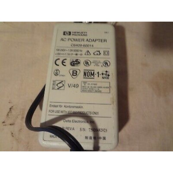 Genuine HP AC Power Adapter Model C6409-60014 Output 18V 1.1A