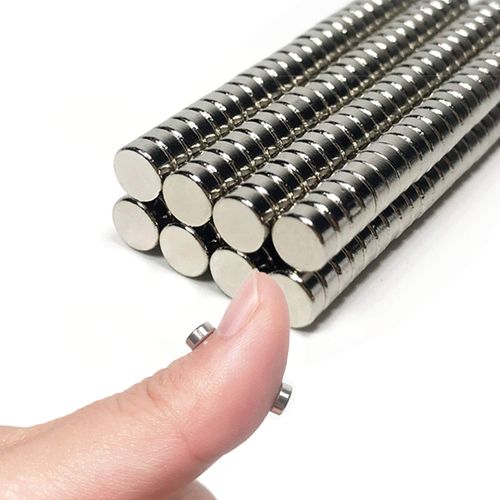 Neodymium Magnets, Neodymium Magnets, Set of 100, Diameter 0.2 inch (5 mm), Thick, 0.08 inch (2 mm), Drawing Board, Magnets, Strong Power, Refrigerator Magnets, Office, School, Kitchen Supplies,