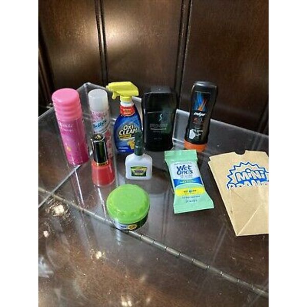 Zuru Mini Brands Mini Set Cleaning Products & Personal Hygiene Set Lot of 10