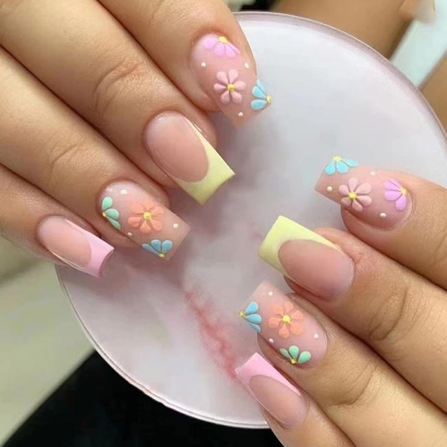 Press on Nails Short Flower False Nails with Designs Pink Acrylic Glossy  24Pcs