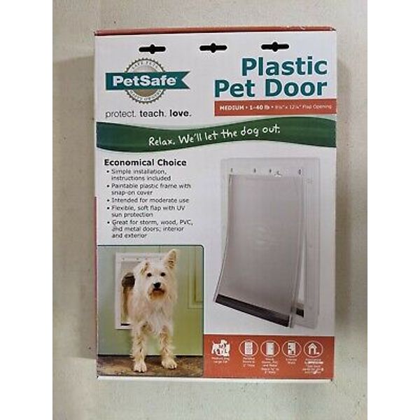 NEW PetSafe PPA00-10959 Plastic Pet Door for Dogs 1-40 pounds