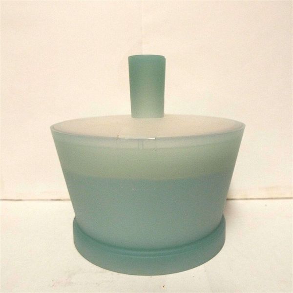 2 - V by Gloria Vanderbilt Energizing Body Talc /  Powder 3.5