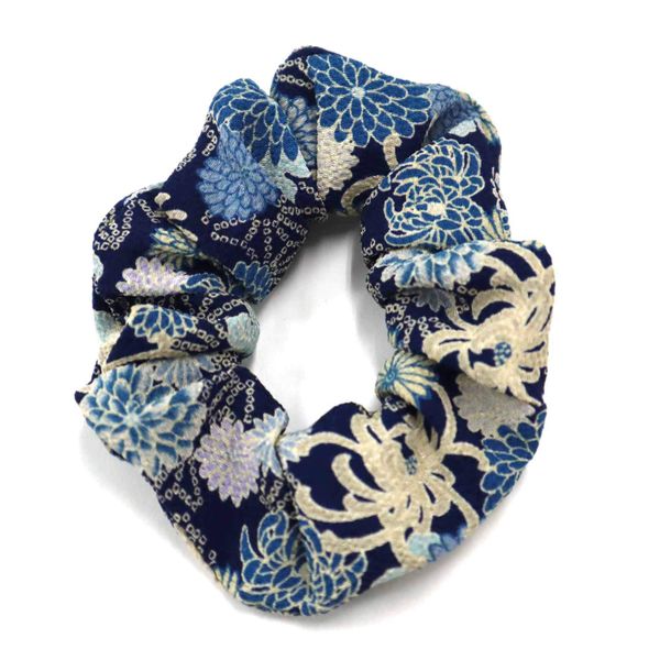 Japanese Pattern Crepe Scrunchy (Kōkyuu Navy Blue)