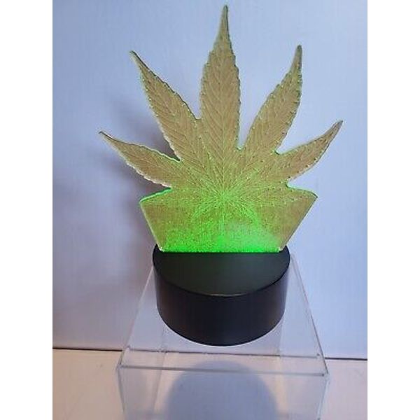 3D Marijuana Leaf Weed LED Light 7 Color Changing Table Light Night Light New