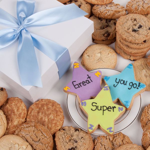 Super Stars Signature Cookie Gift Box- 12 Pc.