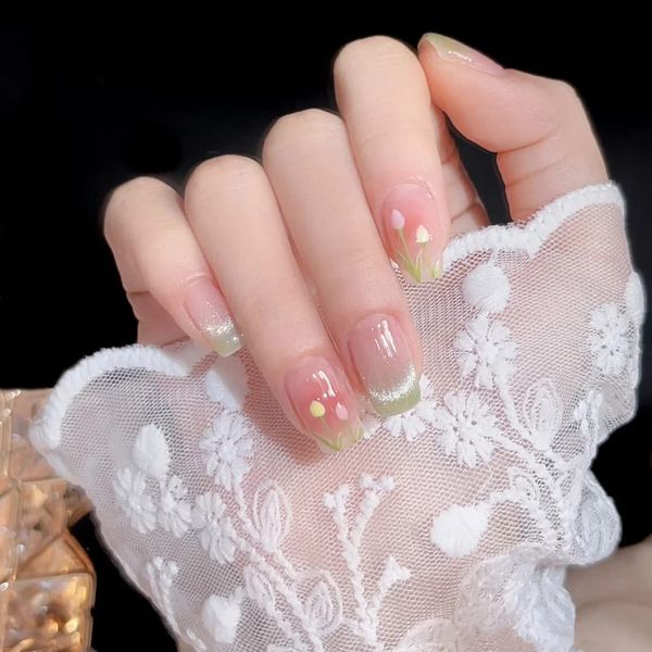 AAGWW Nail Tips, Berry Short, False Nails, Long, Coming-of-Age Ceremony, Mat, False Nails, Cute, Beautiful Shell Supplies, Workshop, Glue Design (Color: Cat's Eye Tulip, Product Contents: 24 Nail Art + Glue)