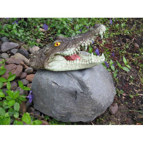 Land & Sea Floating Alligator Head Garden or Pond Decor
