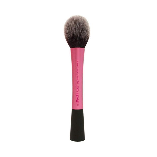 Real Techniques Facial Makeup Brush - 13ml (Packaging and Handle model May Vary)