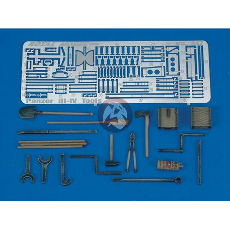 Royal Model 1/35 German Panzer III - Panzer IV Tank Tools and Holders ...