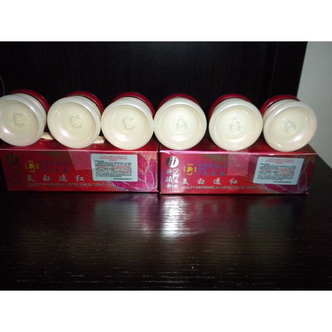 Yiqi RED CAP Brightening Cream , Lot of 3A & 3C