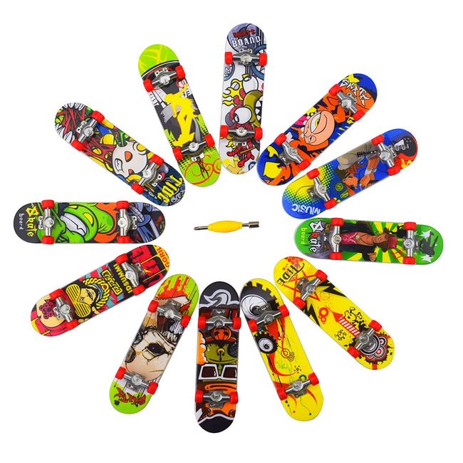 12PCS Finger Scooter Intellectual Toy Creative Alloy Fingertip Finger Movement Toy Novelty Toy Gift