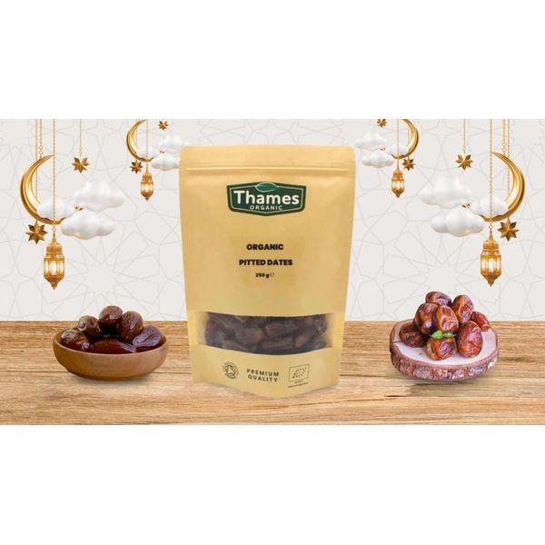 Organic Dried Pitted Dates - Raw, Vegan, GMO-Free - No Additives or Preservatives, High Fibre, Certified Organic - Nutritious, Delicious, and Convenient - Thames Organic 500g